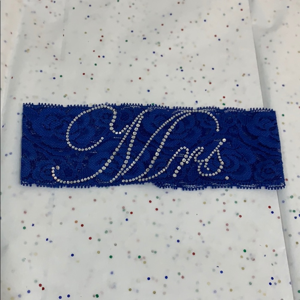 Wedding day garter 7 inches